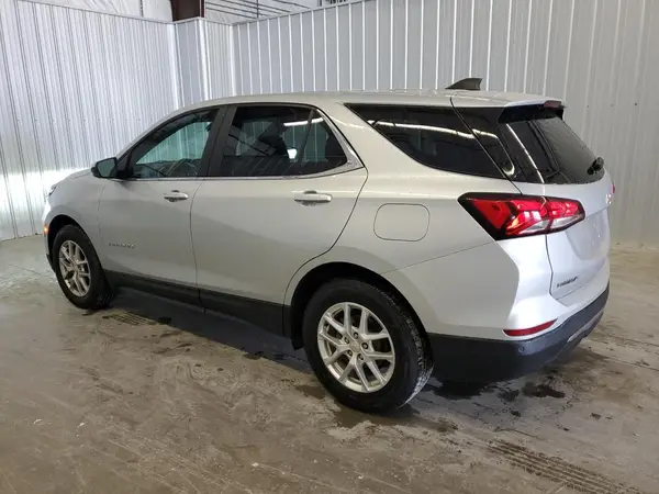 2GNAXTEV5N6133803 2022 CHEVROLET EQUINOX - Image 2