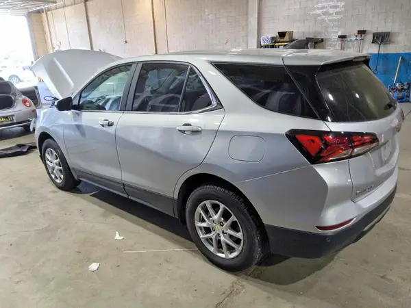 2GNAXTEV5N6139102 2022 CHEVROLET EQUINOX - Image 2