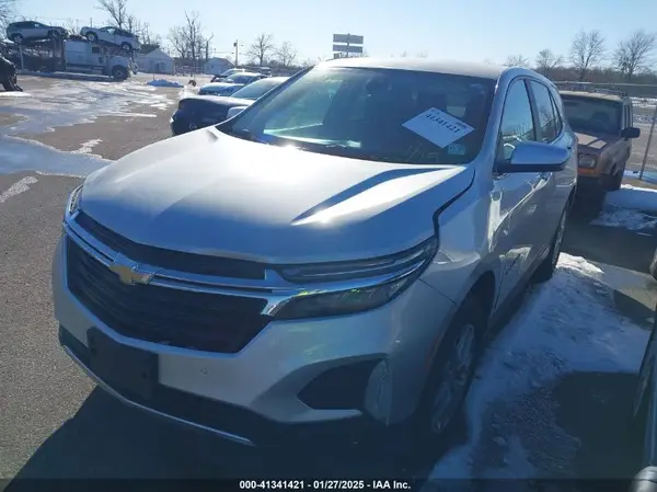 2GNAXTEV5N6145059 2022 CHEVROLET EQUINOX - Image 2
