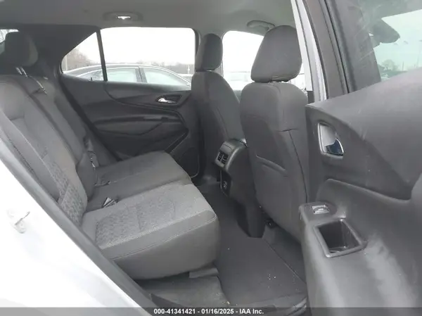 2GNAXTEV5N6145059 2022 CHEVROLET EQUINOX - Image 8