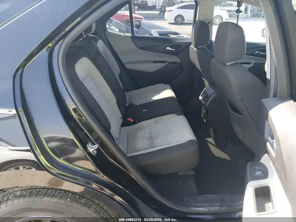 2GNAXTEV6K6171004 2019 CHEVROLET EQUINOX - Image 8