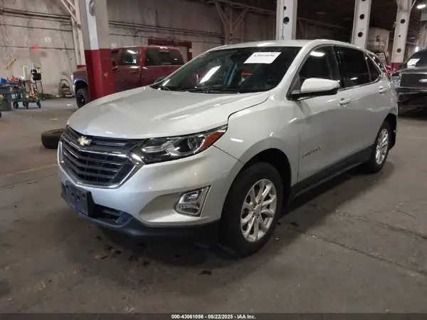 2GNAXTEV6K6216040 2019 CHEVROLET EQUINOX - Image 2
