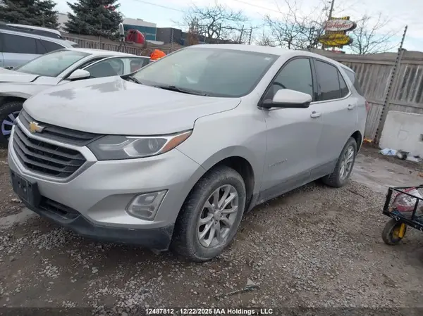 2GNAXTEV6K6245425 2019 CHEVROLET EQUINOX - Image 2