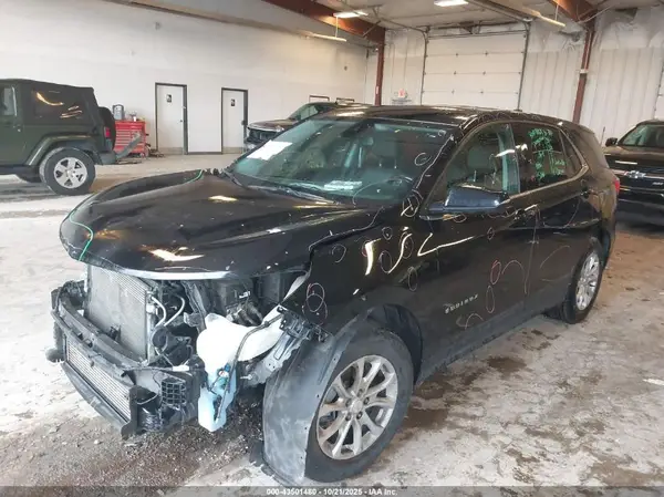 2GNAXTEV6K6248258 2019 CHEVROLET EQUINOX - Image 2