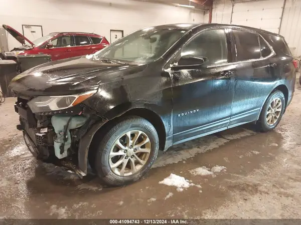 2GNAXTEV6L6117025 2020 CHEVROLET EQUINOX - Image 2