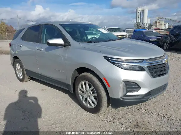 2GNAXTEV6N6138167 2022 CHEVROLET EQUINOX - Image 1