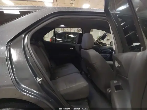 2GNAXTEV7K6132910 2019 CHEVROLET EQUINOX - Image 8