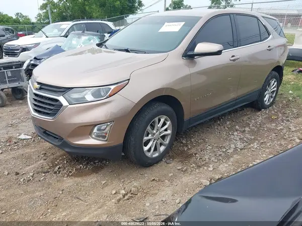 2GNAXTEV7K6243067 2019 CHEVROLET EQUINOX - Image 2