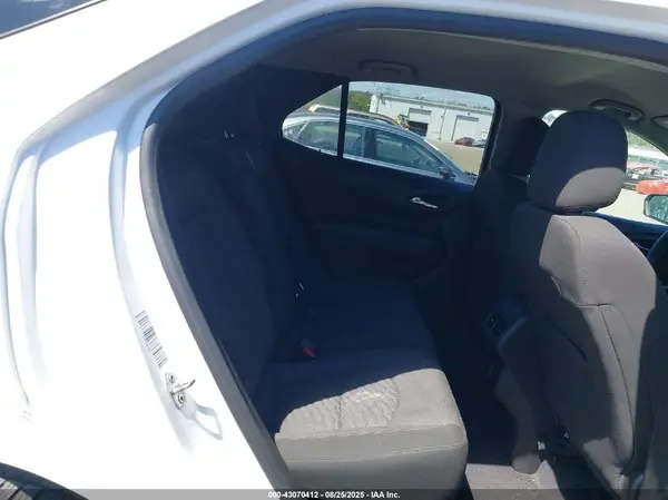 2GNAXTEV7M6155087 2021 CHEVROLET EQUINOX - Image 8