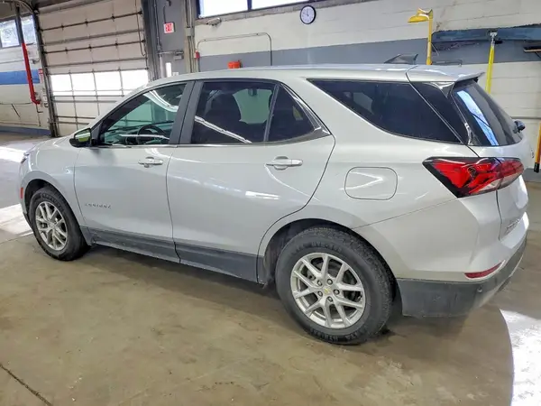 2GNAXTEV7N6135455 2022 CHEVROLET EQUINOX - Image 2