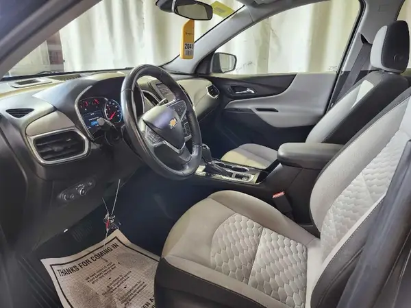 2GNAXTEV8M6104696 2021 CHEVROLET EQUINOX - Image 1