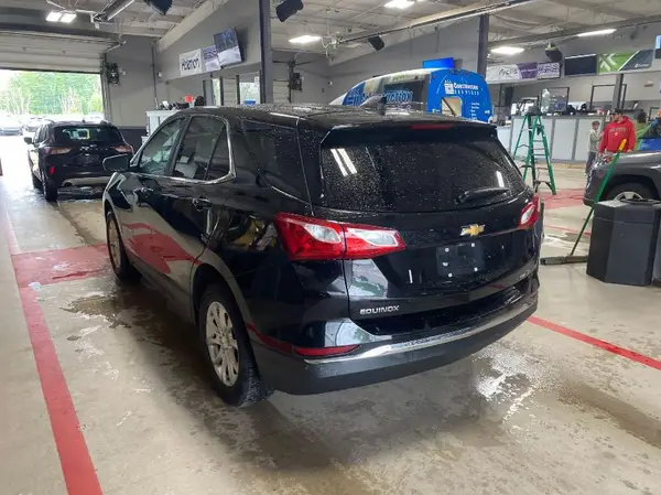 2GNAXTEV8M6106710 2021 CHEVROLET EQUINOX - Image 2