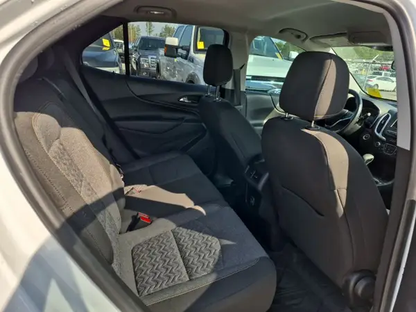 2GNAXTEV8N6114033 2022 CHEVROLET EQUINOX - Image 2