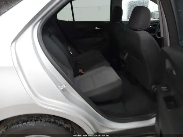 2GNAXTEV8N6142009 2022 CHEVROLET EQUINOX - Image 8