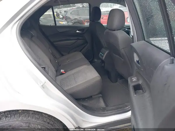 2GNAXTEV8N6143127 2022 CHEVROLET EQUINOX - Image 3