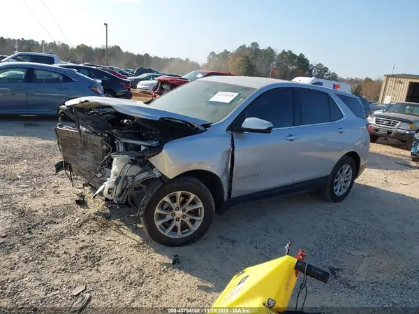 2GNAXTEV9L6171810 2020 CHEVROLET EQUINOX - Image 2