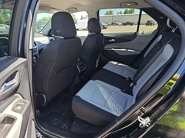 2GNAXTEV9L6243749 2020 CHEVROLET EQUINOX - Image 2