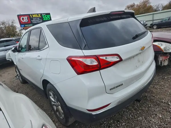 2GNAXTEV9M6142471 2021 CHEVROLET EQUINOX - Image 2