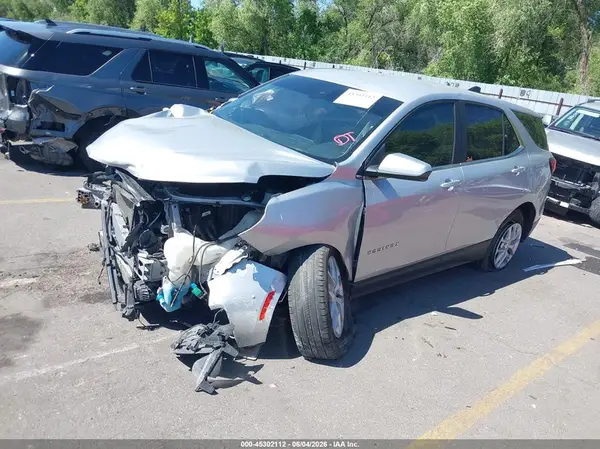 2GNAXTEV9N6141371 2022 CHEVROLET EQUINOX - Image 2