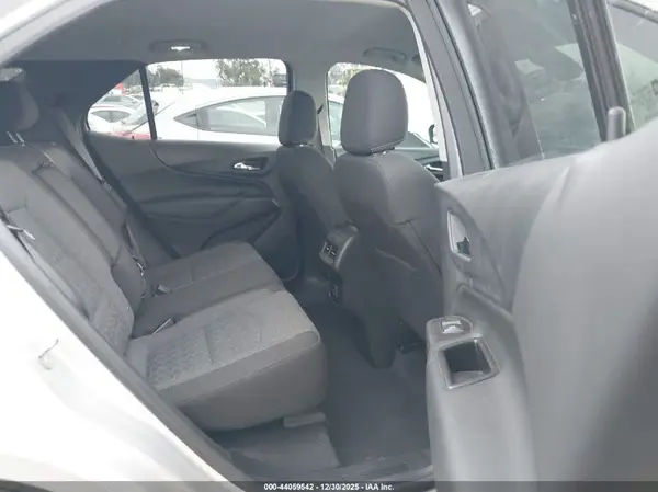 2GNAXTEV9N6141578 2022 CHEVROLET EQUINOX - Image 8