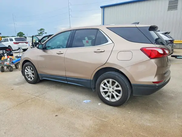 2GNAXTEVXK6168820 2019 CHEVROLET EQUINOX - Image 2