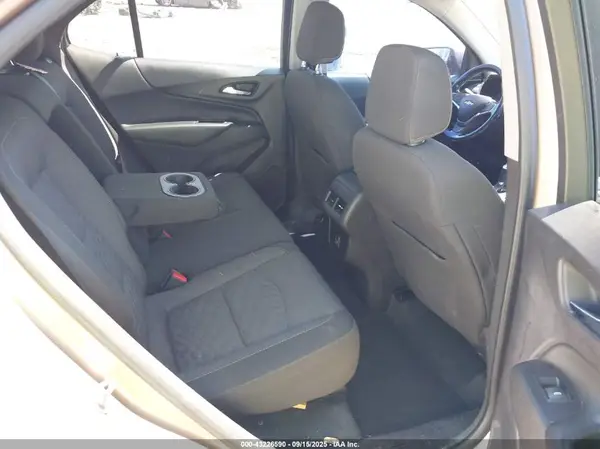 2GNAXTEVXK6204263 2019 CHEVROLET EQUINOX - Image 8