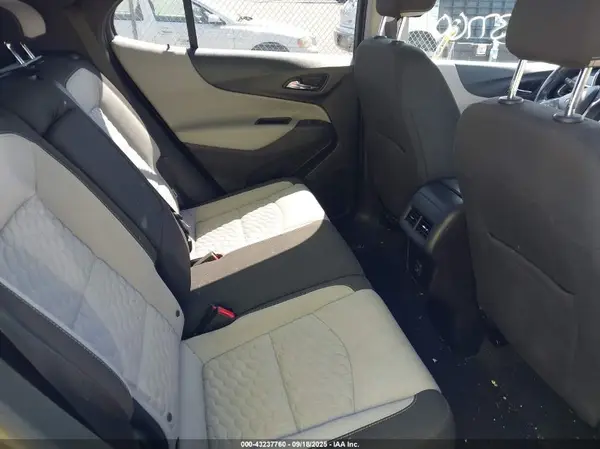2GNAXTEVXK6222813 2019 CHEVROLET EQUINOX - Image 8
