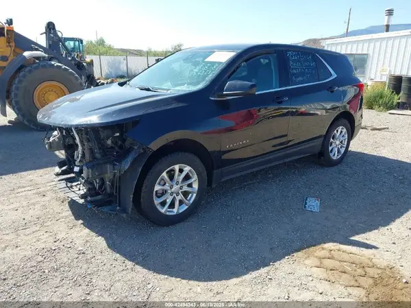 2GNAXTEVXL6251066 2020 CHEVROLET EQUINOX - Image 2