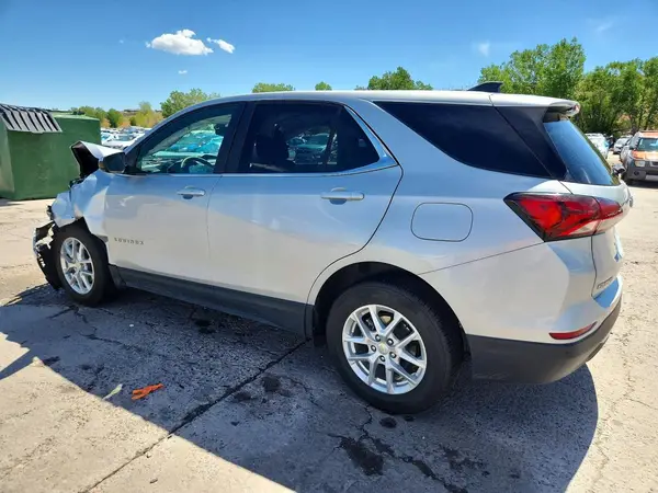 2GNAXTEVXN6111117 2022 CHEVROLET EQUINOX - Image 2