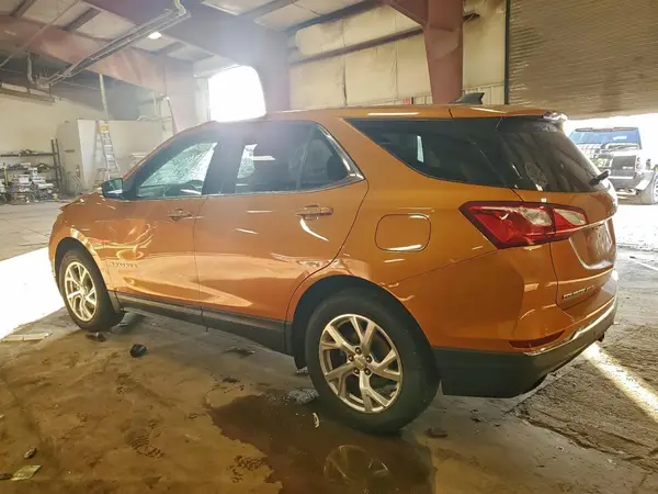 2GNAXTEX0J6184489 2018 CHEVROLET EQUINOX - Image 2
