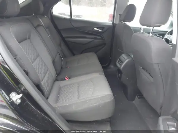 2GNAXTEX0J6253374 2018 CHEVROLET EQUINOX - Image 8