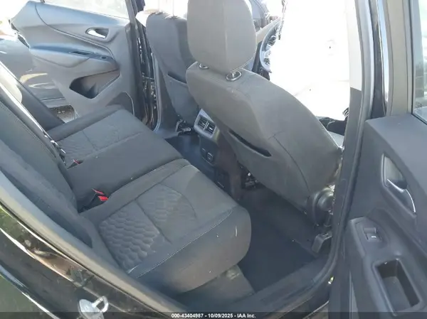 2GNAXTEX2J6301618 2018 CHEVROLET EQUINOX - Image 8
