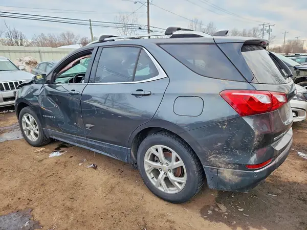2GNAXTEX2J6343173 2018 CHEVROLET EQUINOX - Image 2