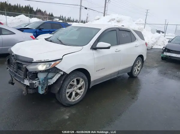 2GNAXTEX3J6170733 2018 CHEVROLET EQUINOX - Image 2