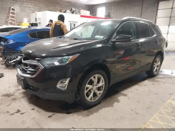 2GNAXTEX3J6195261 2018 CHEVROLET EQUINOX - Image 2