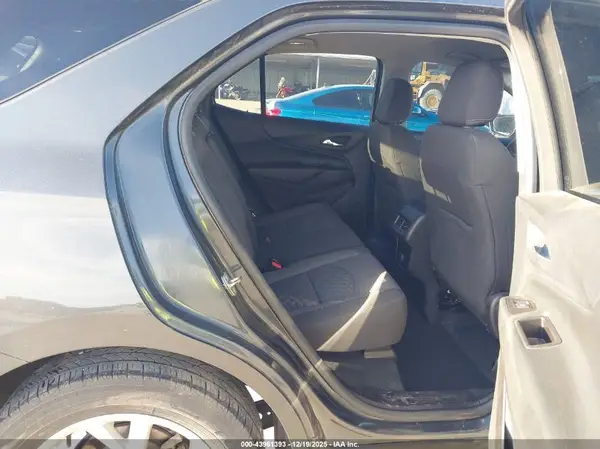 2GNAXTEX3J6277037 2018 CHEVROLET EQUINOX - Image 8
