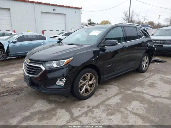 2GNAXTEX4J6151916 2018 CHEVROLET EQUINOX - Image 2