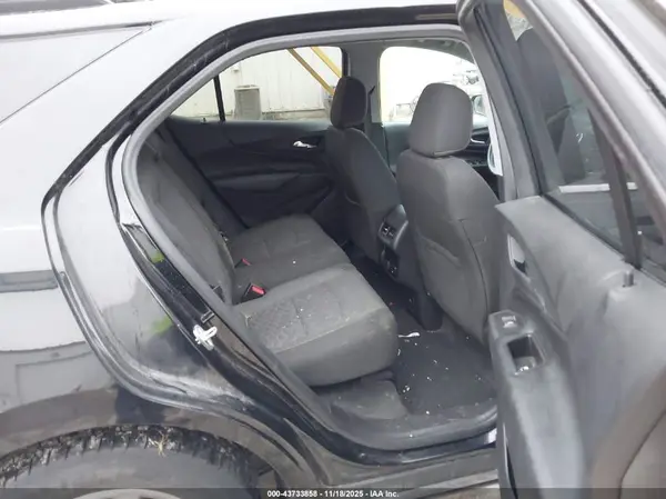 2GNAXTEX4J6151916 2018 CHEVROLET EQUINOX - Image 8