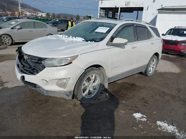2GNAXTEX4J6209197 2018 CHEVROLET EQUINOX - Image 2