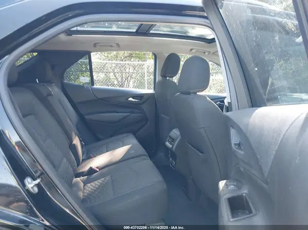 2GNAXTEX4J6232365 2018 CHEVROLET EQUINOX - Image 8
