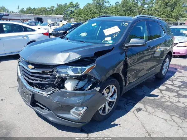 2GNAXTEX4J6311681 2018 CHEVROLET EQUINOX - Image 2