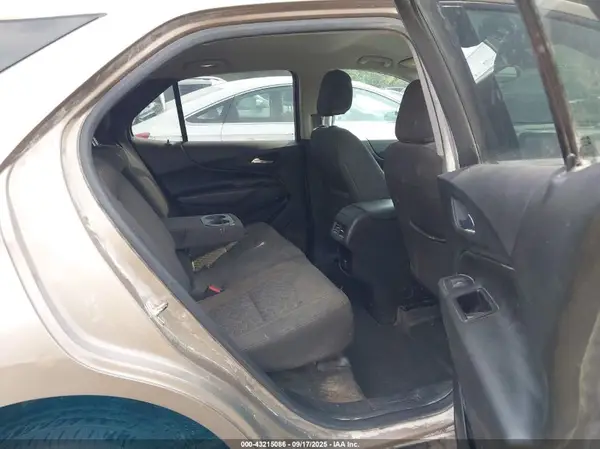 2GNAXTEX5J6217504 2018 CHEVROLET EQUINOX - Image 8