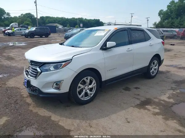 2GNAXTEX6J6167728 2018 CHEVROLET EQUINOX - Image 2
