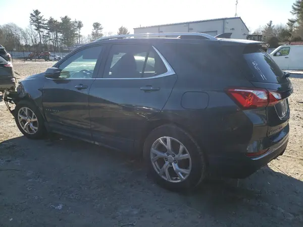 2GNAXTEX6J6173030 2018 CHEVROLET EQUINOX - Image 2