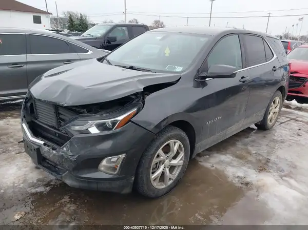 2GNAXTEX7J6167317 2018 CHEVROLET EQUINOX - Image 2