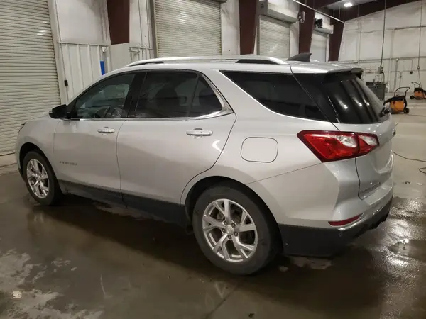 2GNAXTEX7J6219139 2018 CHEVROLET EQUINOX - Image 2
