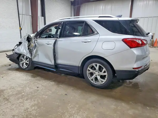 2GNAXTEX8J6160330 2018 CHEVROLET EQUINOX - Image 2