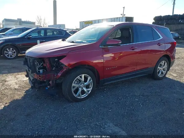 2GNAXTEX8J6209770 2018 CHEVROLET EQUINOX - Image 2