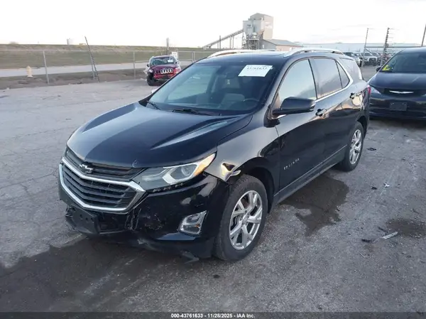 2GNAXTEX8J6221028 2018 CHEVROLET EQUINOX - Image 2