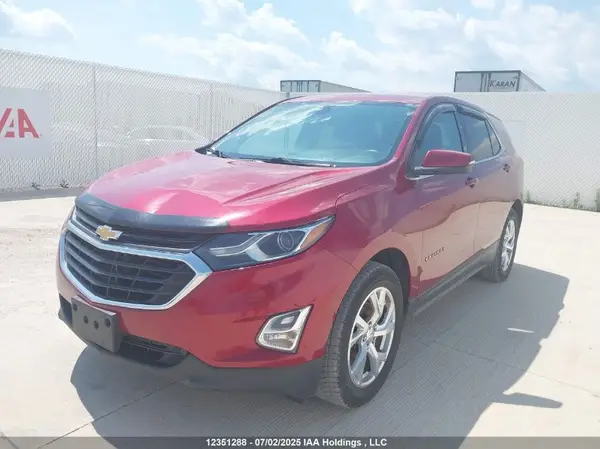 2GNAXTEX9J6139048 2018 CHEVROLET EQUINOX - Image 2